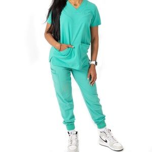 Scrub top and bottom XS surgical green